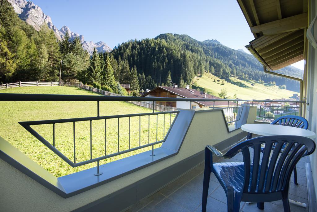 Appartementhaus Pinnisblick Neustift im Stubaital Luaran gambar